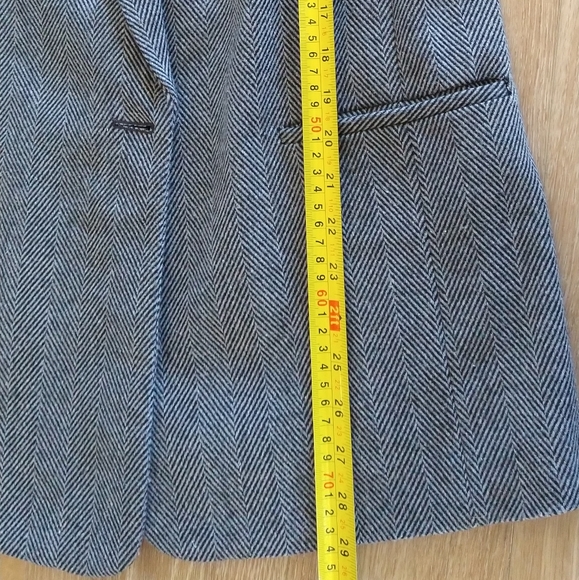 Vest - Picture 6 of 8